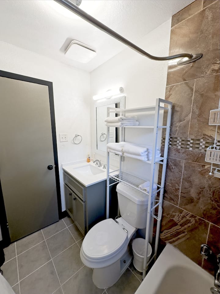 Med Center Cottage