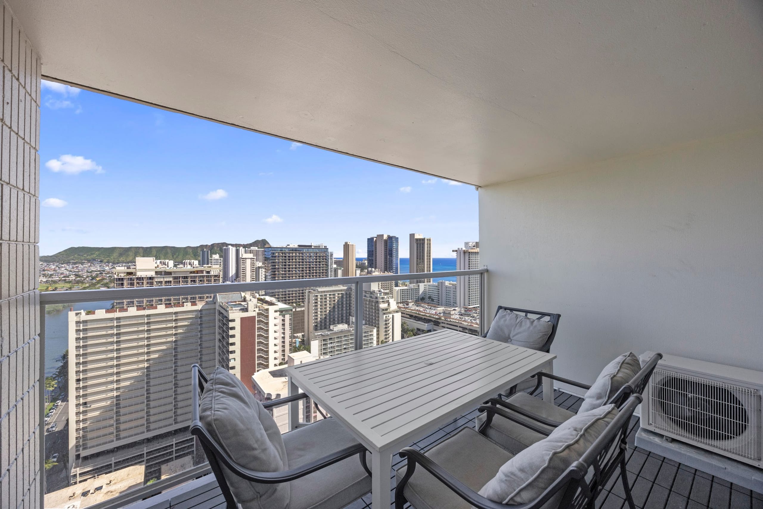33F-High Floor Studio w/Diamond Head & Ocean Views - Image 43