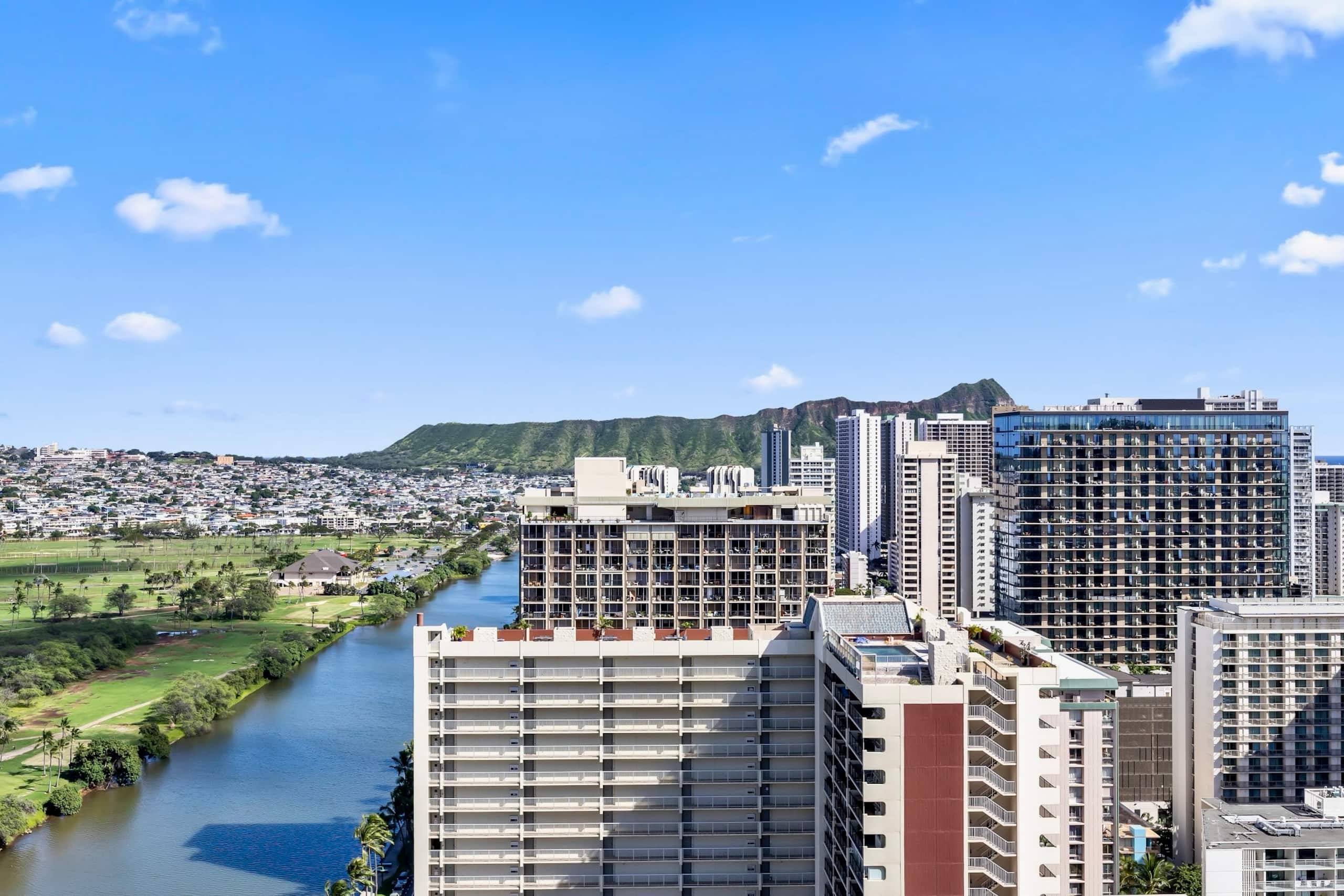 33F-High Floor Studio w/Diamond Head & Ocean Views - Image 45