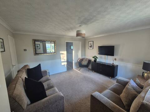 Top performing Airbnb: Woodland House - in South Ribble