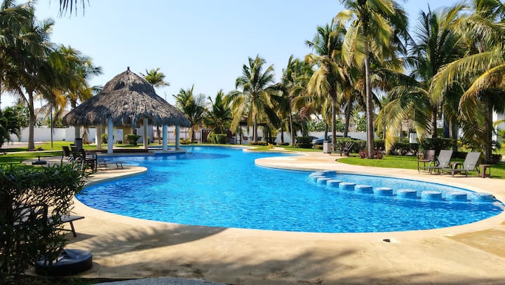 Aries Club De Playa A 3 Min La Playa + A/a - 阿卡普高