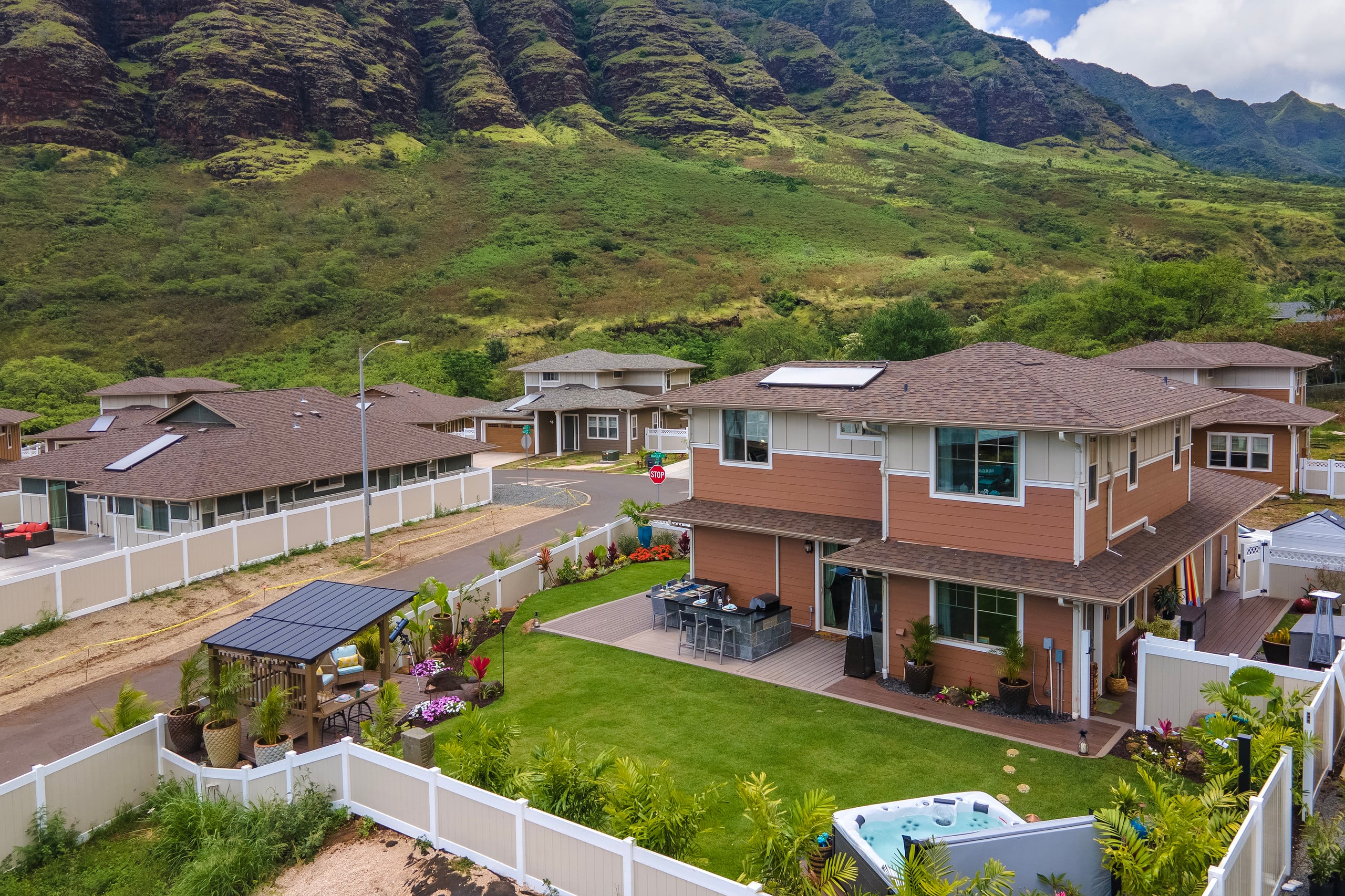 Home in Waianae · ★5.0 · 4 bedrooms · 6 beds · 3.5 private baths - Image 240