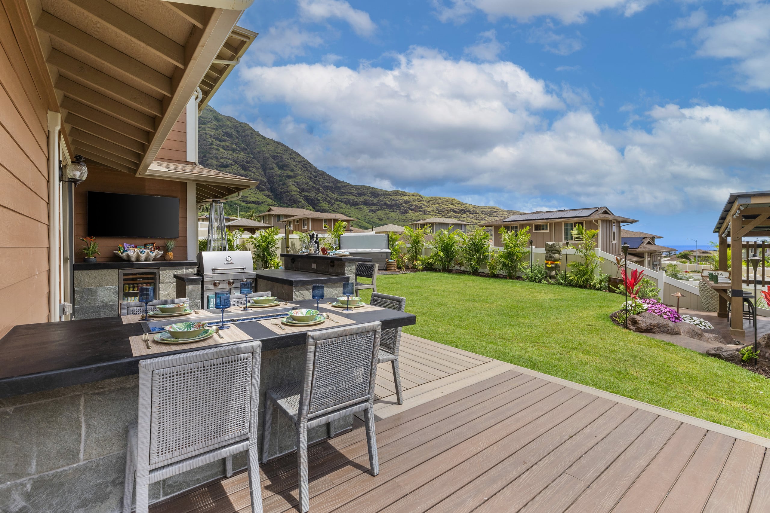 Home in Waianae · ★5.0 · 4 bedrooms · 6 beds · 3.5 private baths - Image 176