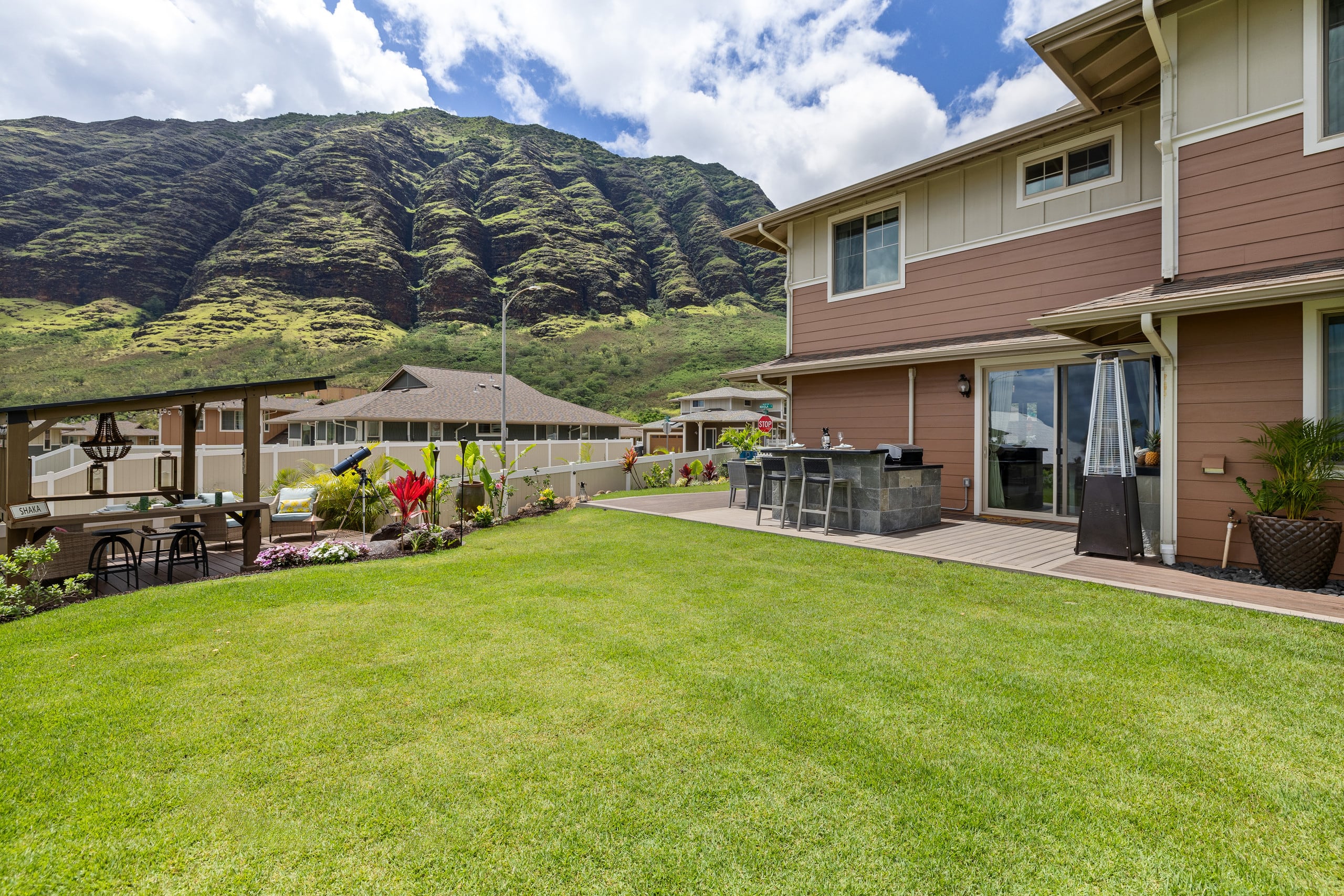 Home in Waianae · ★5.0 · 4 bedrooms · 6 beds · 3.5 private baths - Image 173
