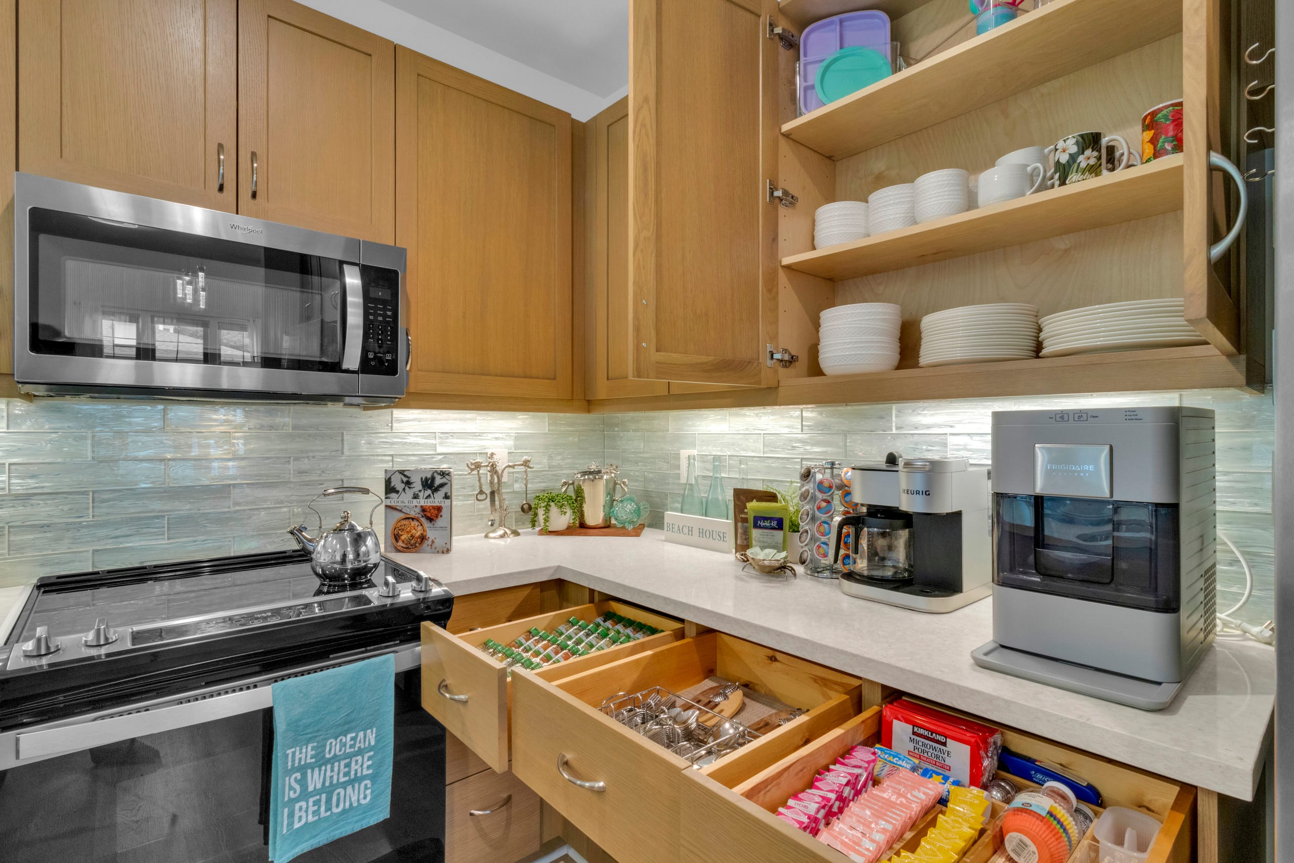 Home in Waianae · ★5.0 · 4 bedrooms · 6 beds · 3.5 private baths - Image 62