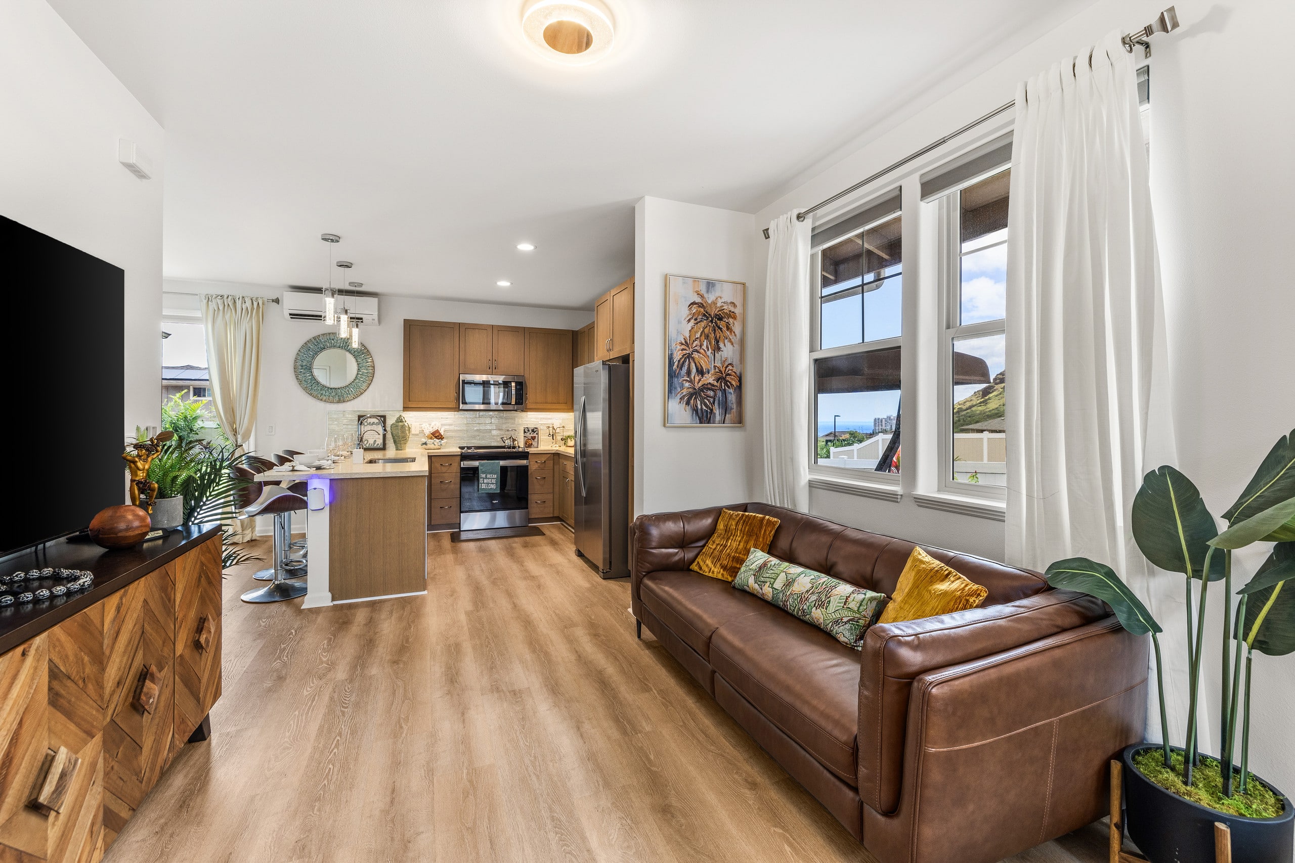Home in Waianae · ★5.0 · 4 bedrooms · 6 beds · 3.5 private baths - Image 17