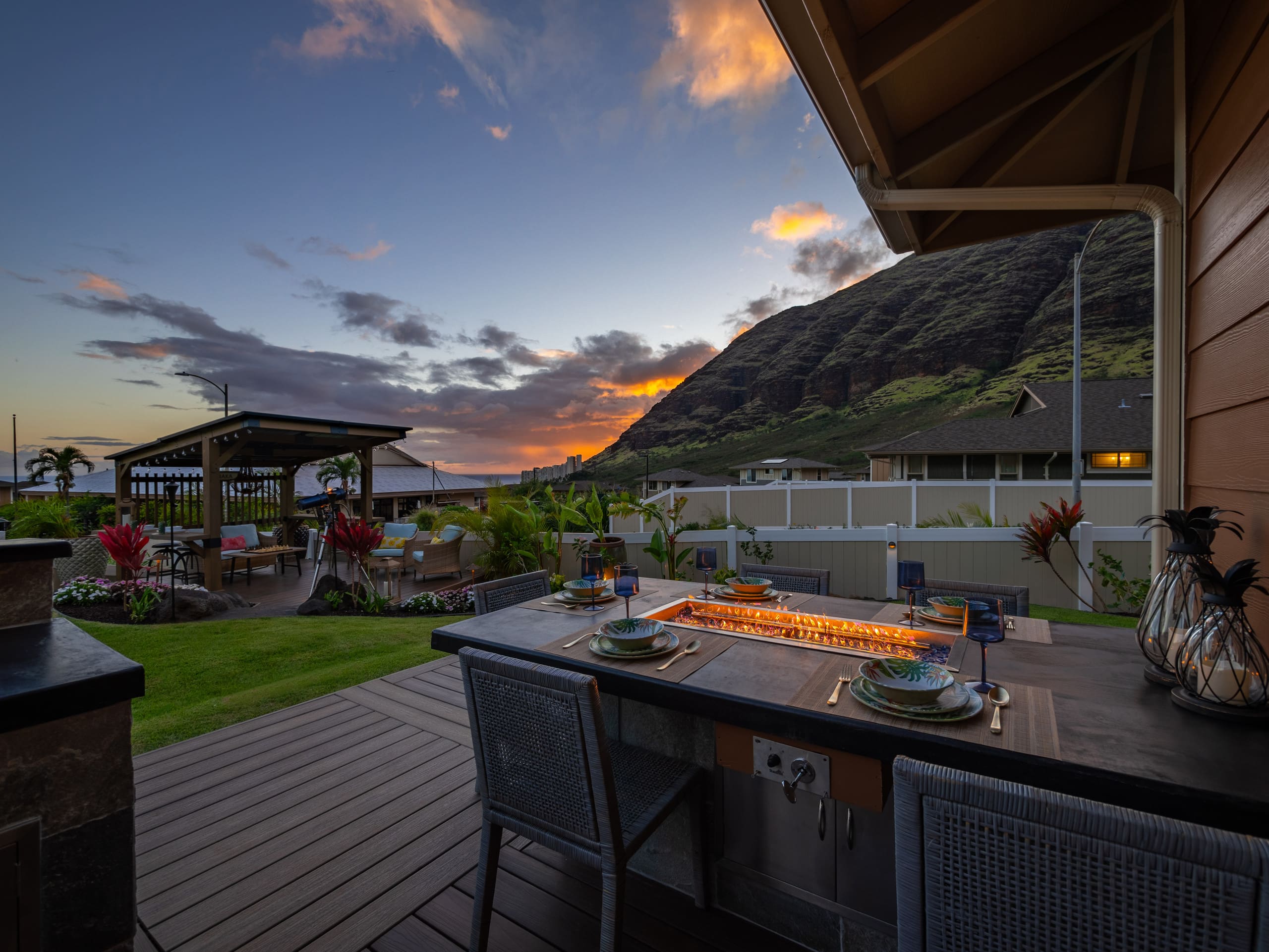 Home in Waianae · ★5.0 · 4 bedrooms · 6 beds · 3.5 private baths - Image 152
