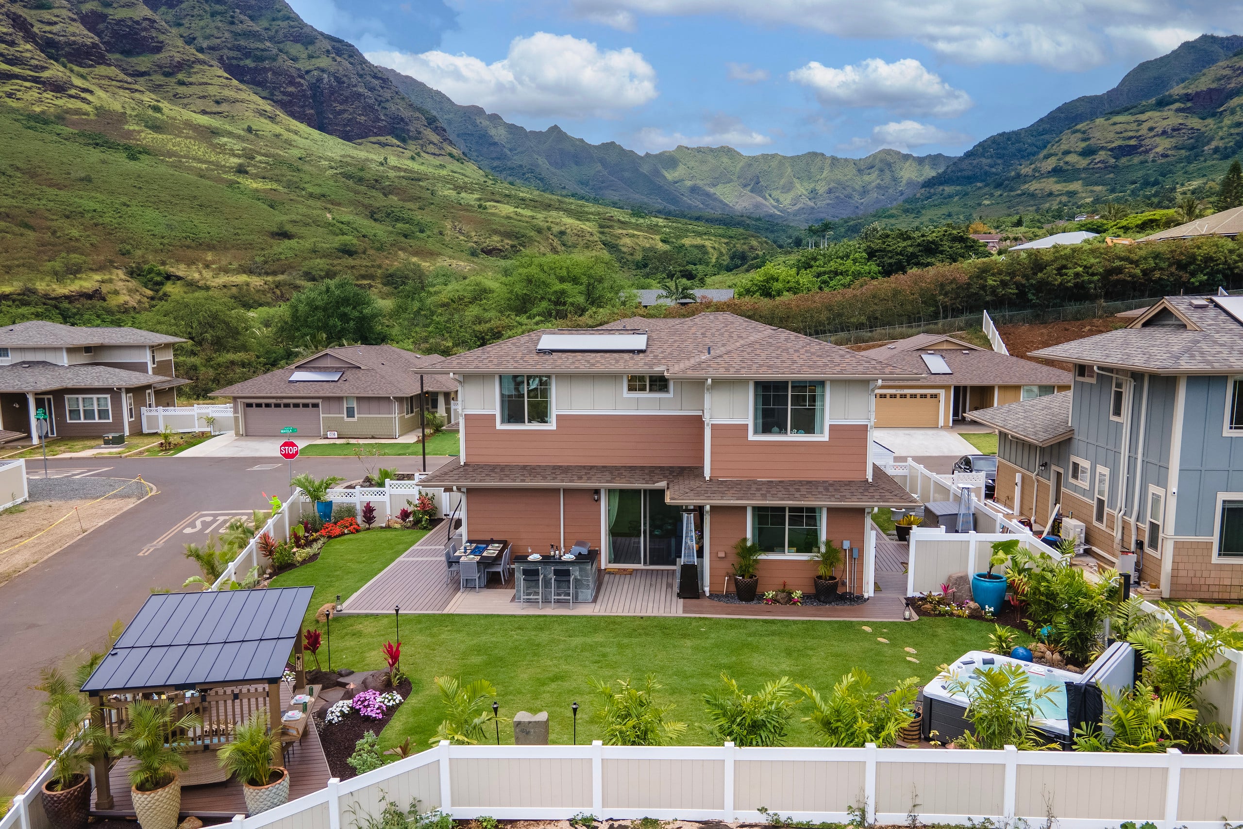 Home in Waianae · ★5.0 · 4 bedrooms · 6 beds · 3.5 private baths - Image 216