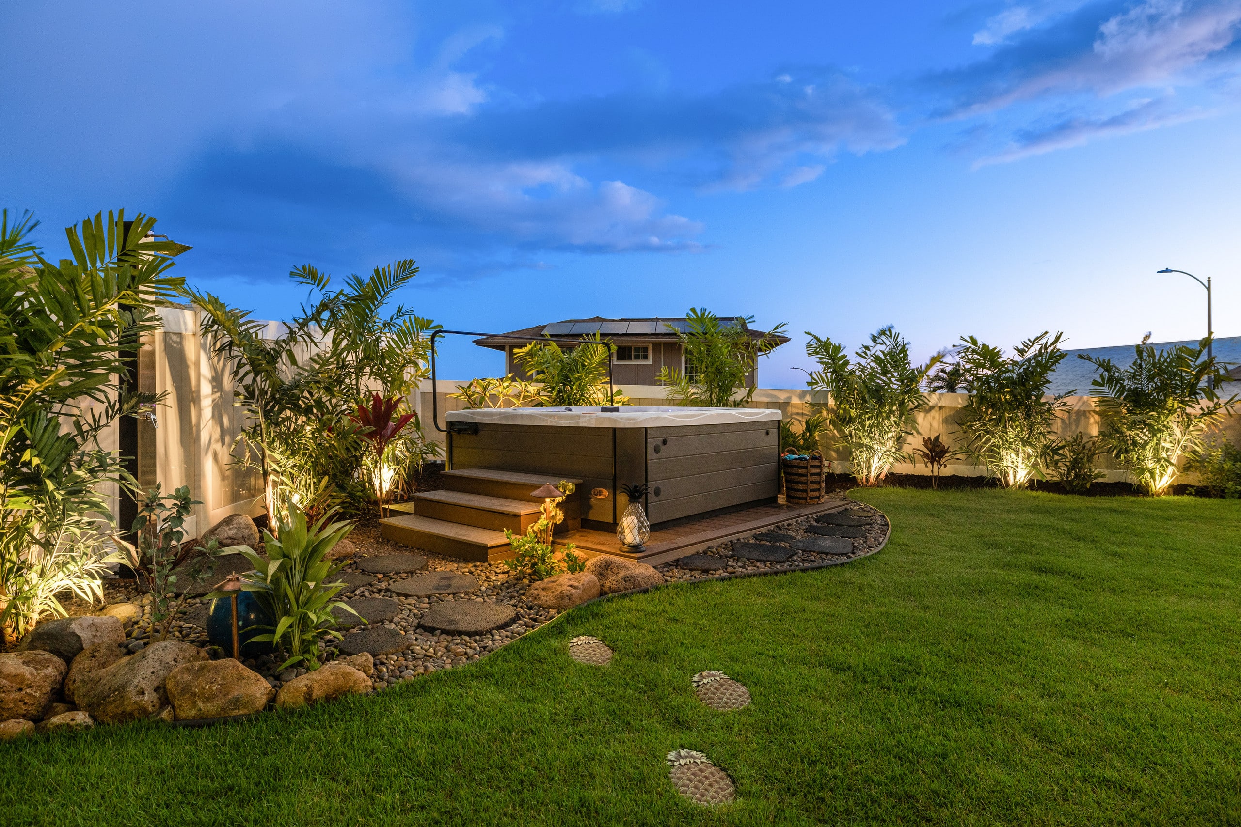 Home in Waianae · ★5.0 · 4 bedrooms · 6 beds · 3.5 private baths - Image 193