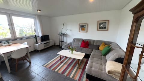 Erfolgreiche Airbnb-Immobilie: Beautiful, small apartment surrounded by greenery in Meschede
