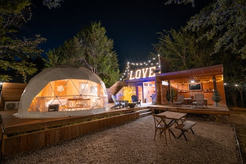 StarLite—Texas “Hot Spring” Winter Escape