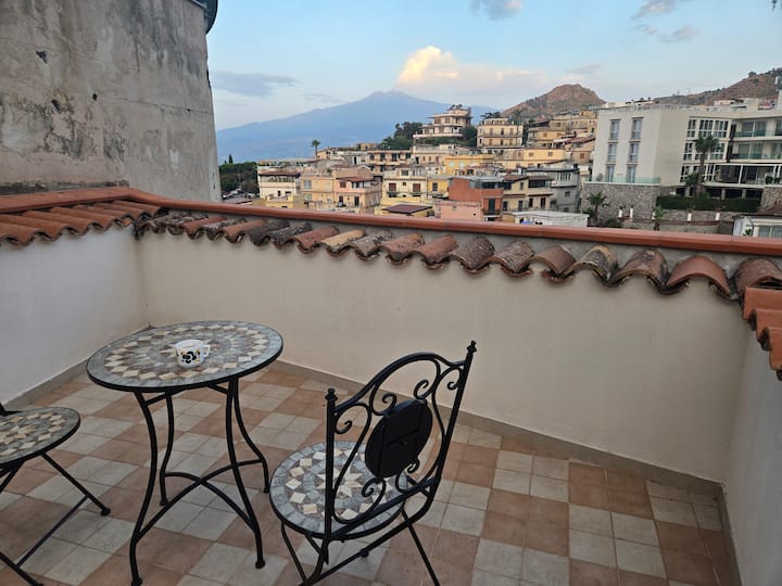 Casa Da Vinci -A- 60mq Terrace Apartment - Taormina