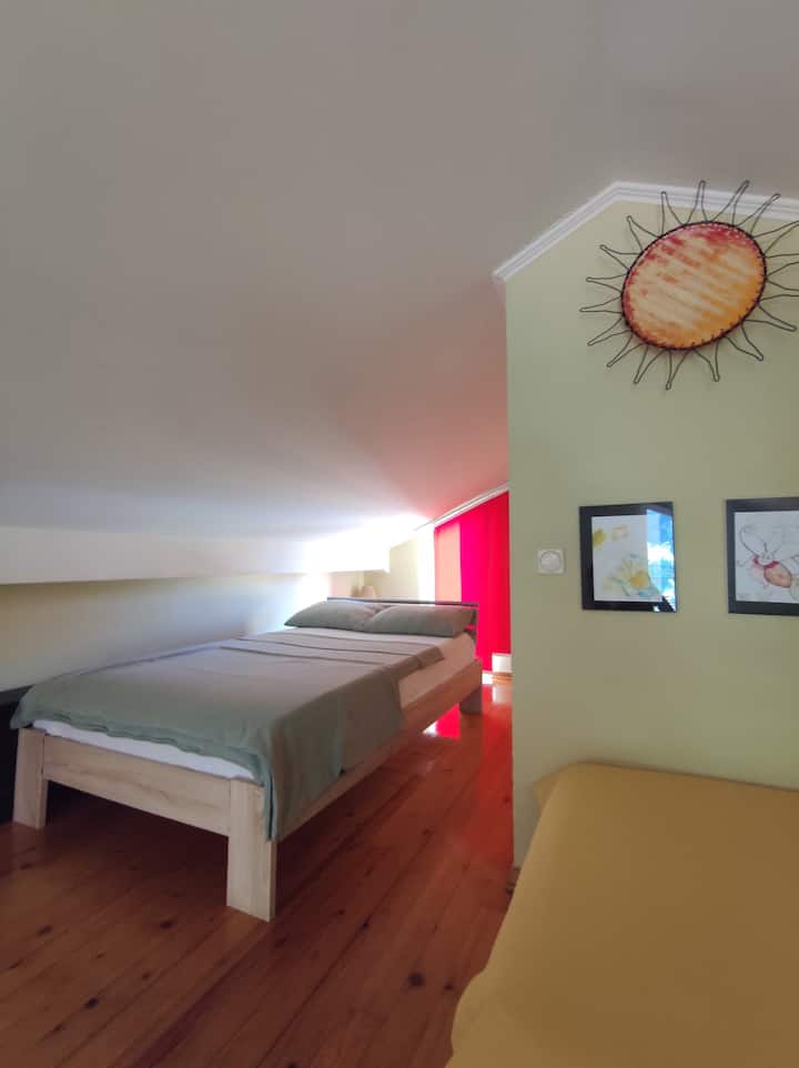 غرفة النوم 2