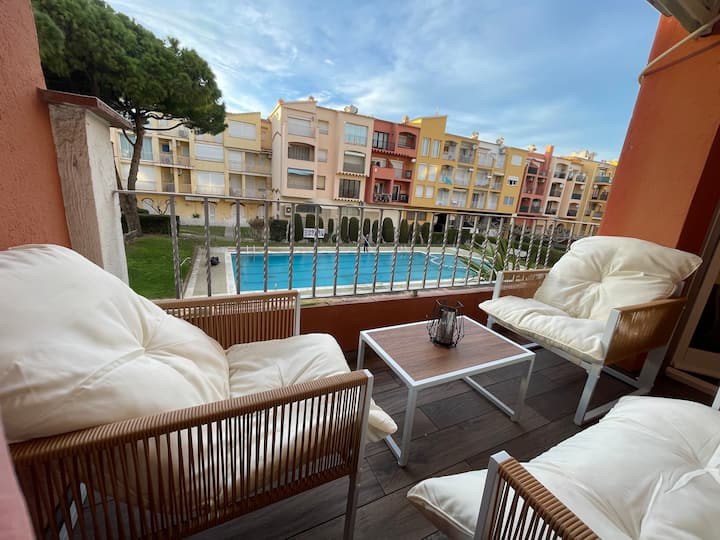 Empuriabrava Résidence Gran Reserva, Bord De Mer. - Empuriabrava
