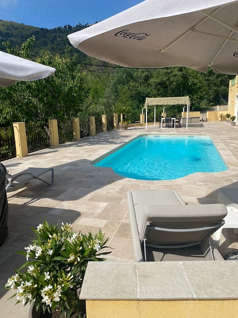 Ground floor pool 30min Nice & beach