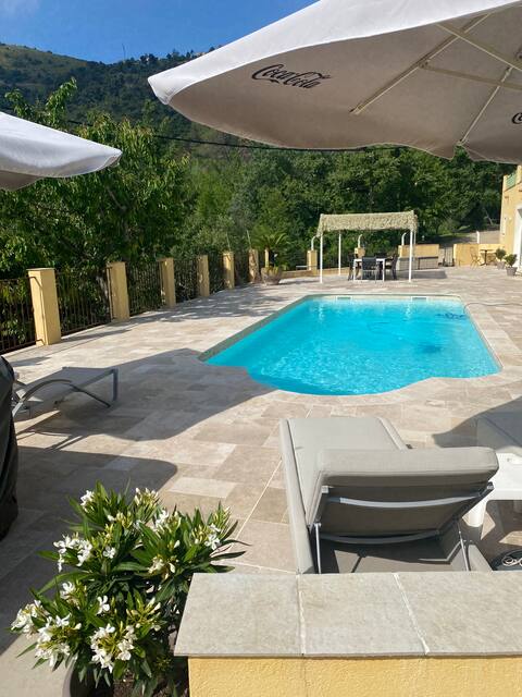 Ground floor pool 30min Nice & beach