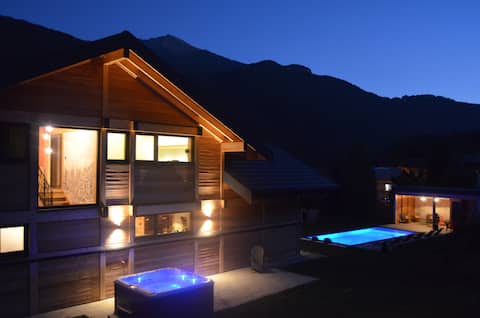 Pool (May-Sept), Jacuzzi, close to Paradiski