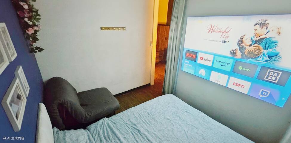 EZ整層家庭房/投影機大螢幕/4-12人/捷運3分鐘近台北車站寧夏夜市/3套房 gallery image 2