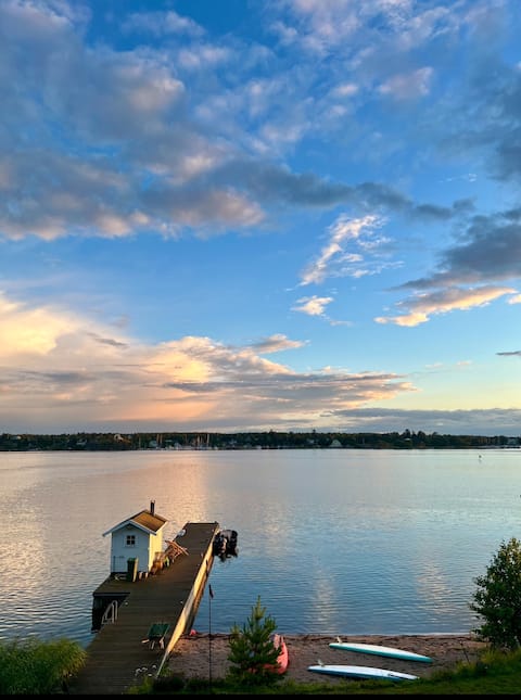 Archipelago idyll with beach & pool