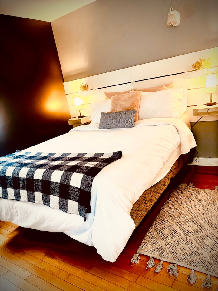 Private Room, Bath And Patio - Fredericton