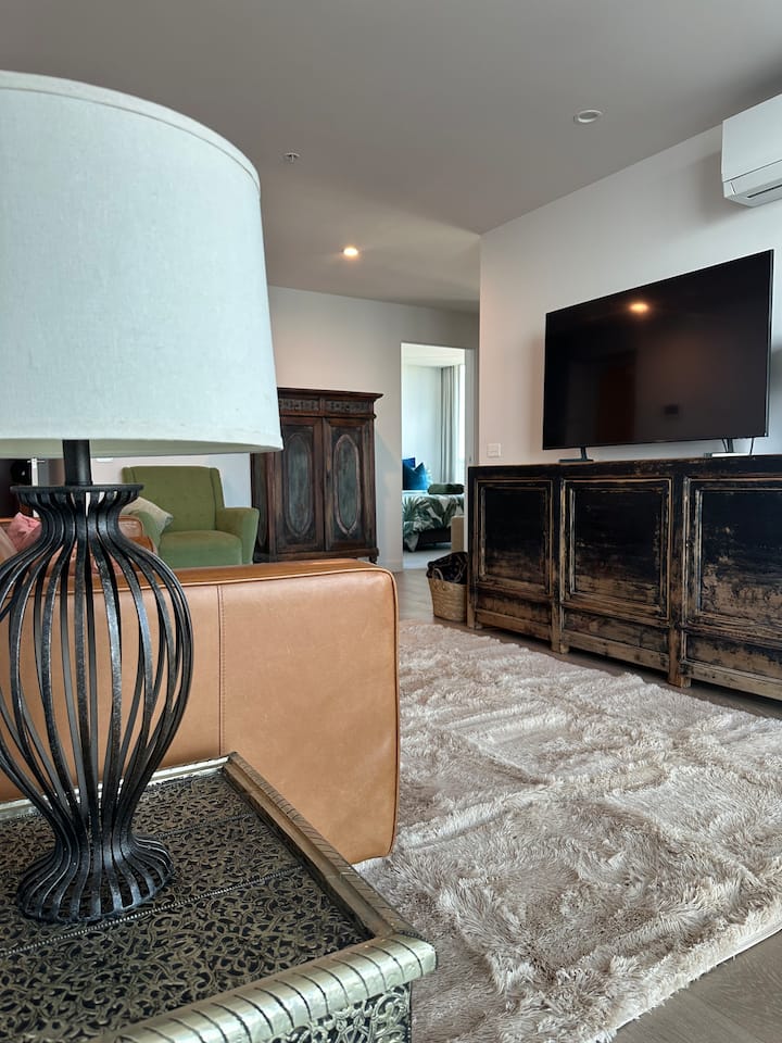 Stunning 2 Bed Cbd Apartment - Melbourne