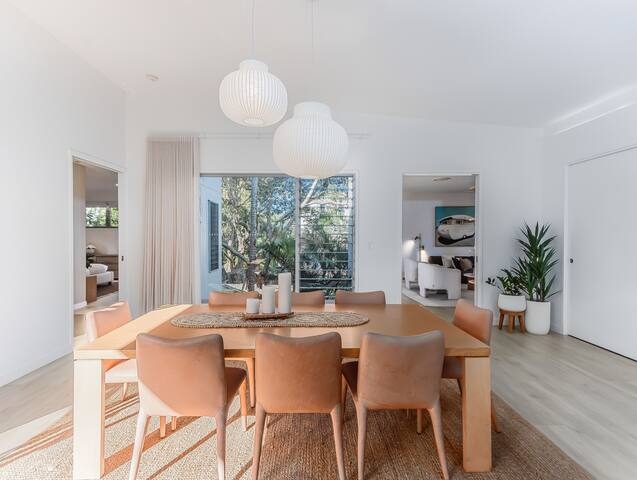 Seascapes- Beachside & Poolside Luxe gallery image 5