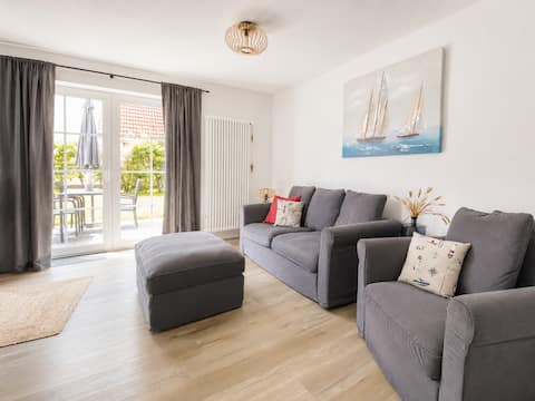 Beliebte Airbnb-Anzeige: Friesenbude apartment, garden, bed linen, Neßmersiel in Dornum
