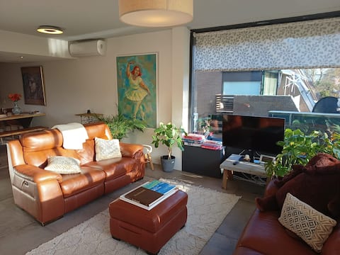 2 Floor Apartment with Large kitchen Nieuw-Vennep