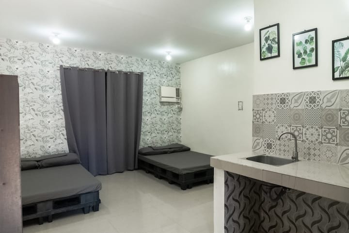 2 double beds
Floor mattress available upon request
Private bathroom