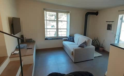 Annuncio Airbnb popolare: La Shamba: relaxation and nature in Finalborgo a Finale Ligure