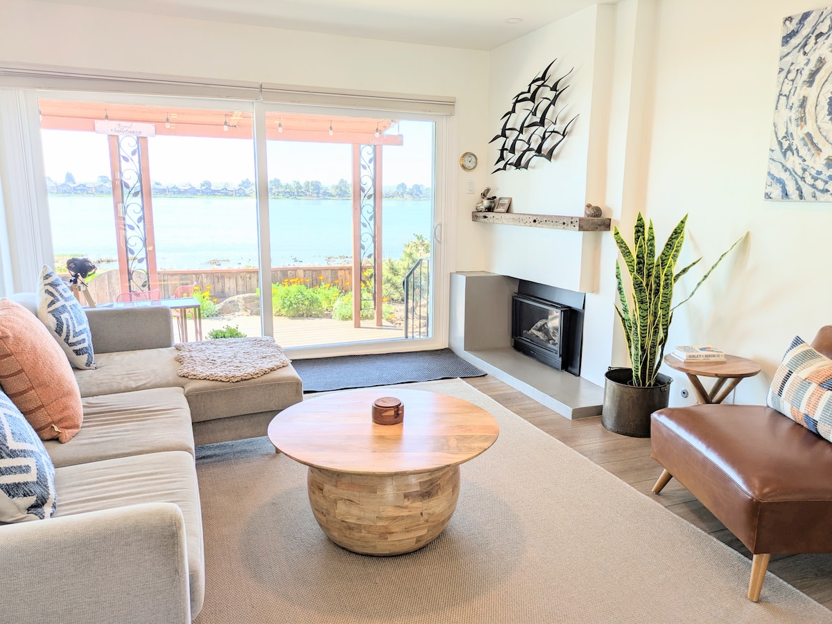 Top Airbnb: Birdview Beach House in Alameda