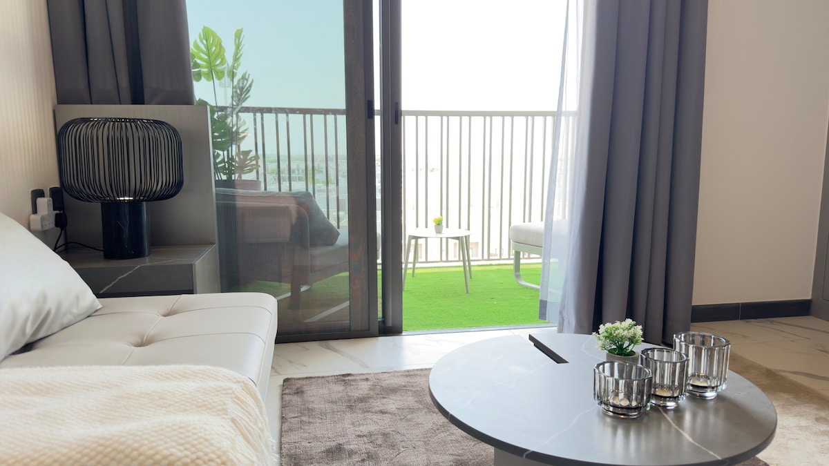 Top Airbnb: Eisa Elegant Suite 1 in Hadaeq Sheikh Mohammed Bin Rashid