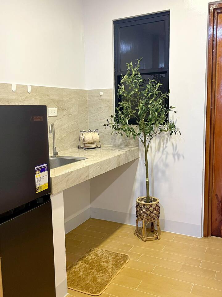Tacloban Studio | Family-friendly Staycation - Palo