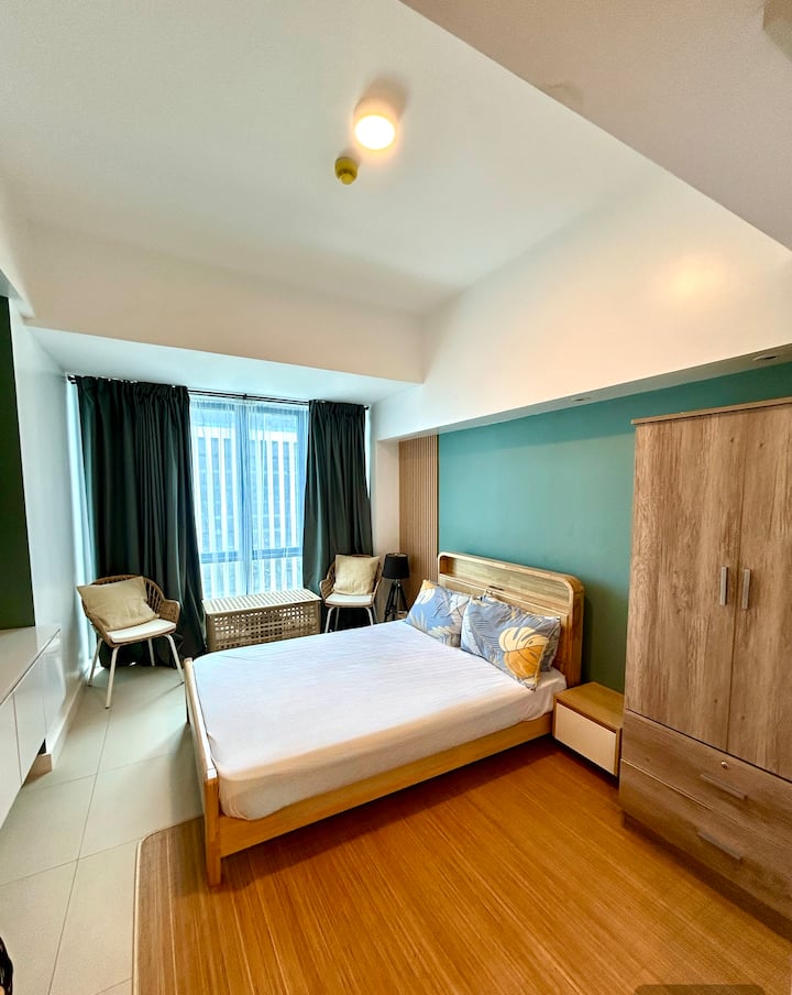 Ambienti i dhomës së gjumit