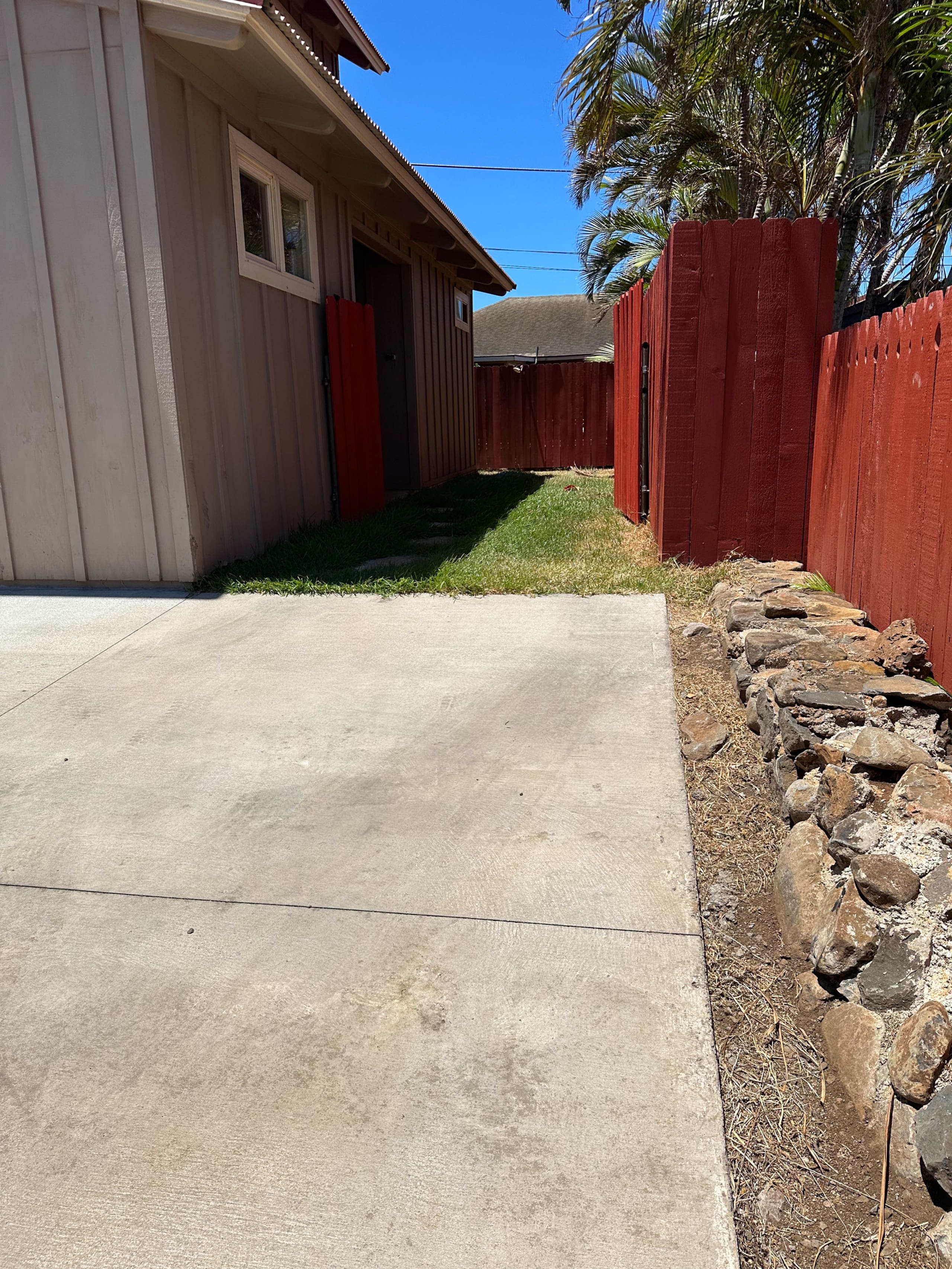 Home in Paia · ★4.93 · 1 bedroom · 1 bed · 1 bath - Image 23