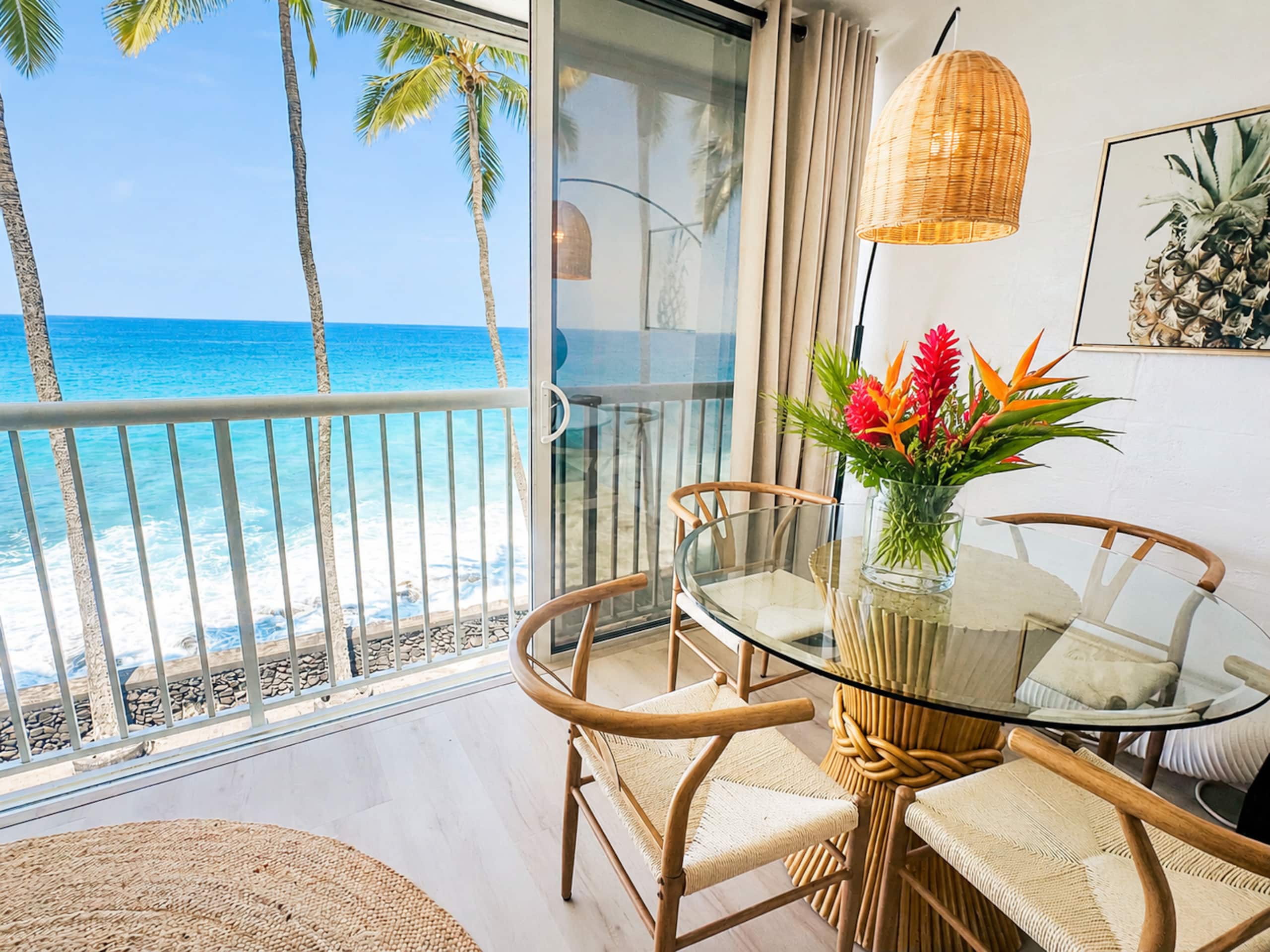 Boutique oceanfront Condo Studio Aug/Sep specials  - Image 6