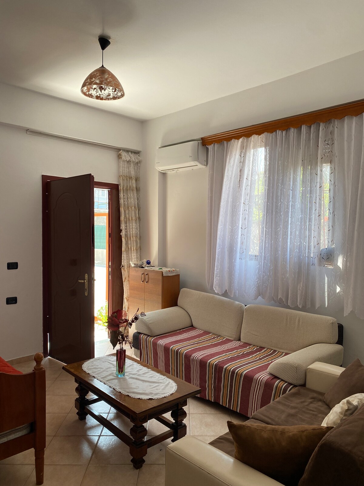 Listing 928236479187742515