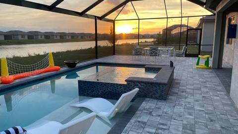 Sun Soaked Zen Oasis with Pool/Spa and Sunsets