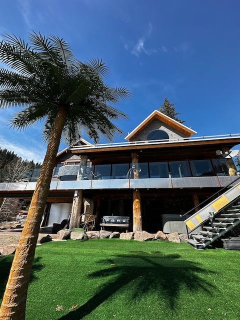 Otter Lakefront Cabin