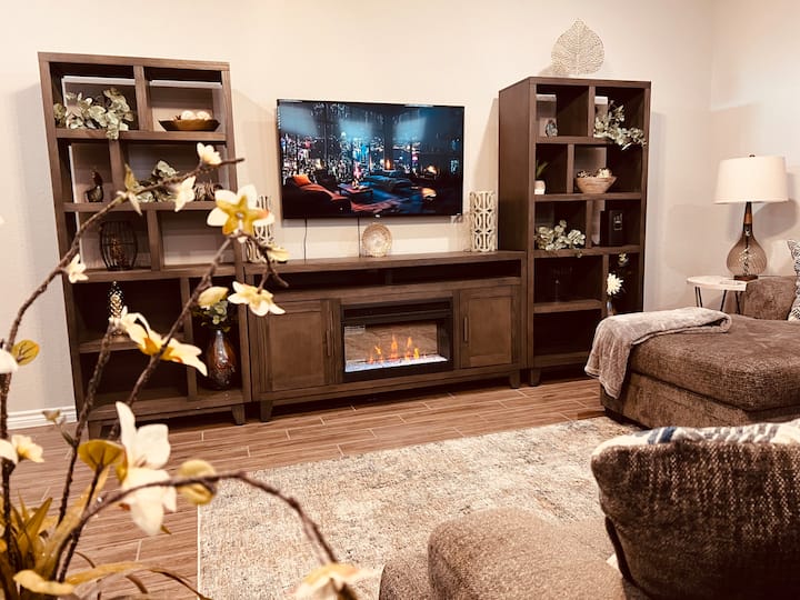The Brand New Cozy Getaway - Killeen, TX