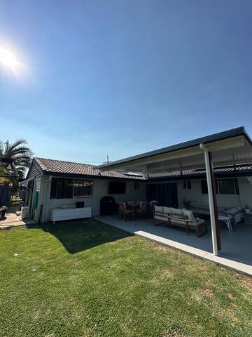 Coastal getaway! gallery image 4