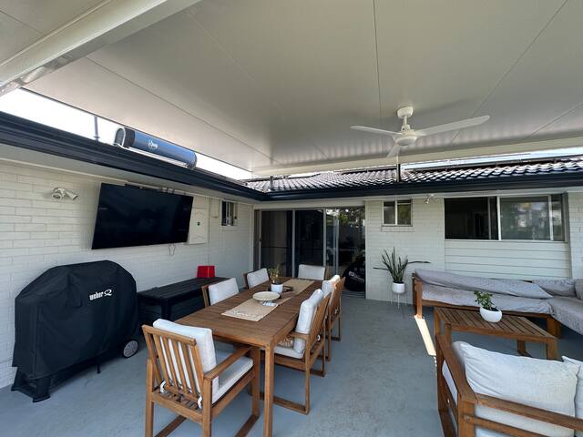 Coastal getaway! gallery image 5