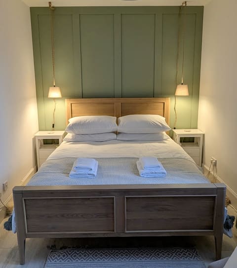 Cosy Highland Fireside Escape