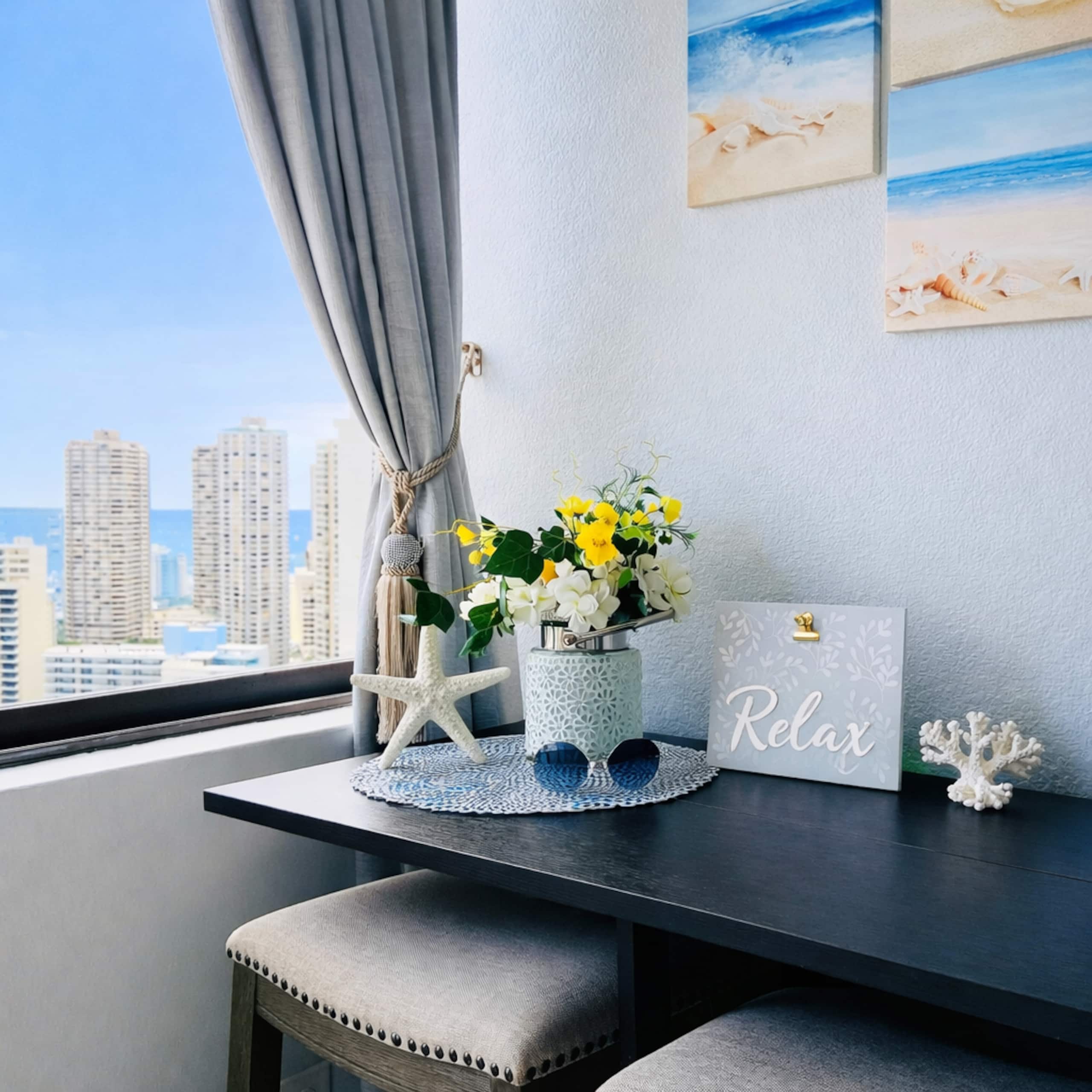 Scenic 32F Oceanview Accommodation A + B - Image 8