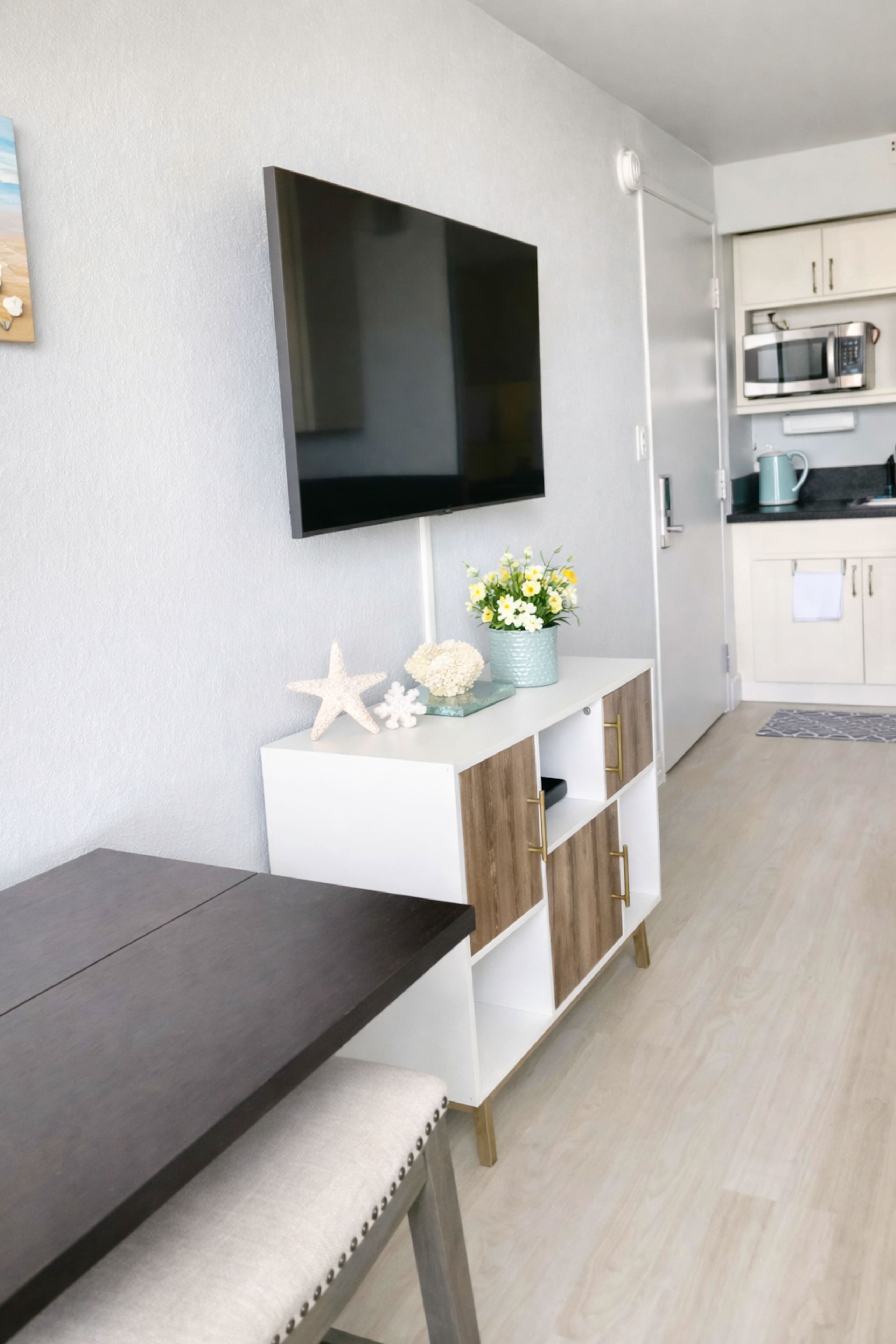 Scenic 32F Oceanview Accommodation A + B - Image 22