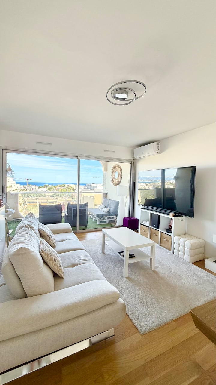 Superbe Appartement Vue Mer - Juan les Pins