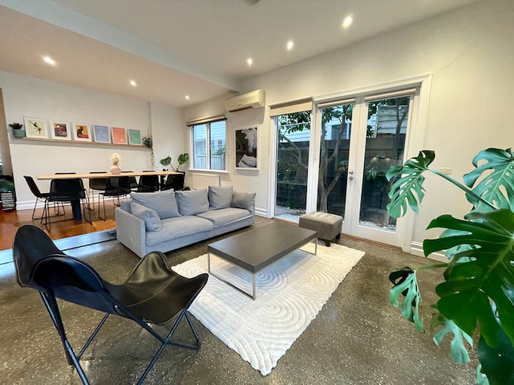 Seddonia: Huge 5br Luxury Family Retreat - Melbourne