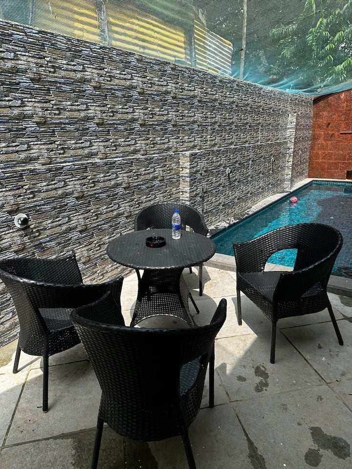 Pool image 2
