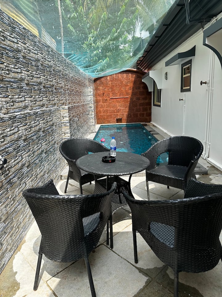 Pool image 1