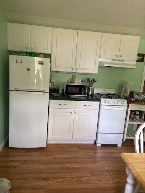 Top performing Airbnb: Tiny Retreat in East Falmouth